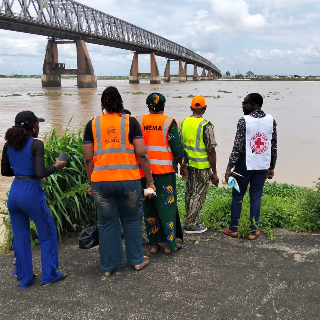 Flood: NEMA, SEMA, Red Cross monitor River Niger water level in Onitsha