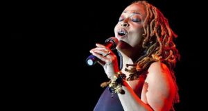 Grammy-winning jazz singer Cassandra Wilson dies at 70