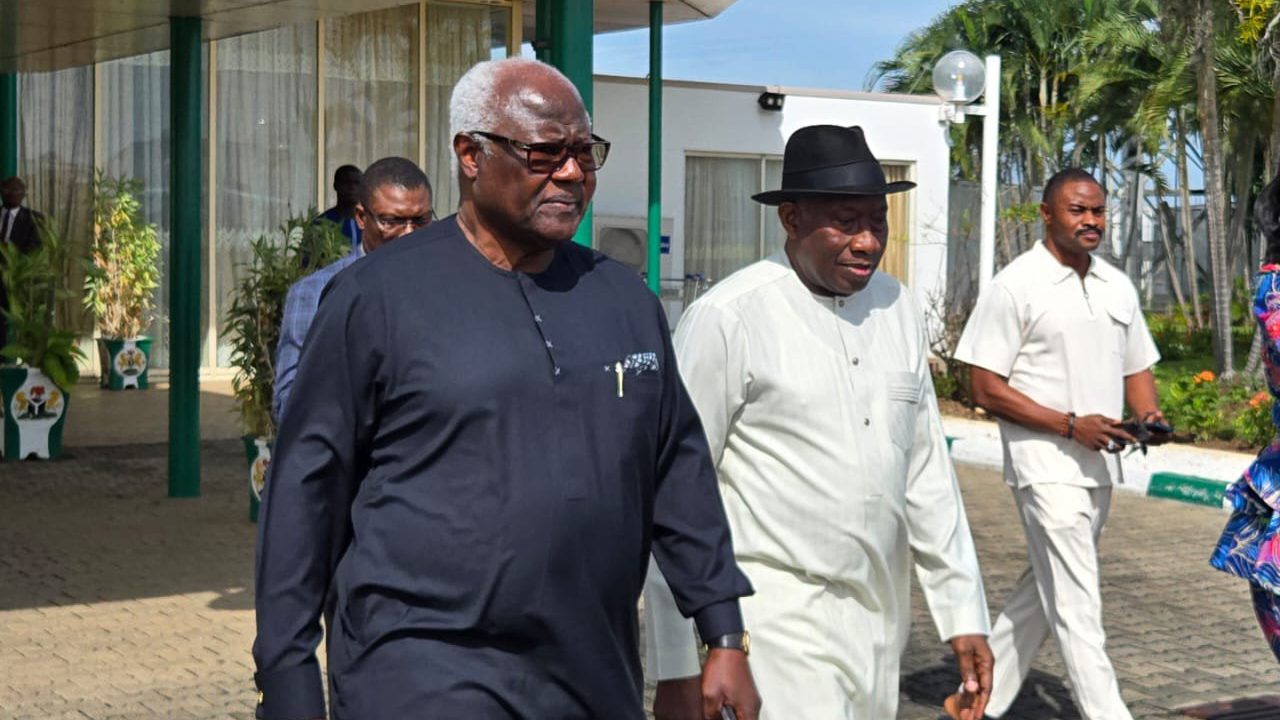 After 2 years in Nigeria, Jonathan sees off ex-Sierra Leone President Koroma as treason charges are dropped