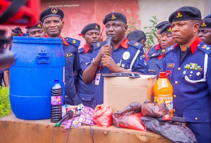 Fake fruit juice factory busted in Lagos as NSCDC arrests 2 women, seizes adulterated drinks 3 Nigeria Security and Civil Defence Corps (NSCDC), Lagos State Command, has arrested two women for allegedly producing adulterated fruit juice in Badagry, Lagos State.