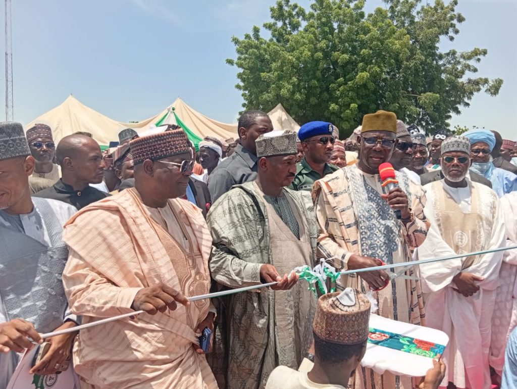 Nasarawa Governor Sule commissions 14km road, N2.2bn bridge in Sokoto