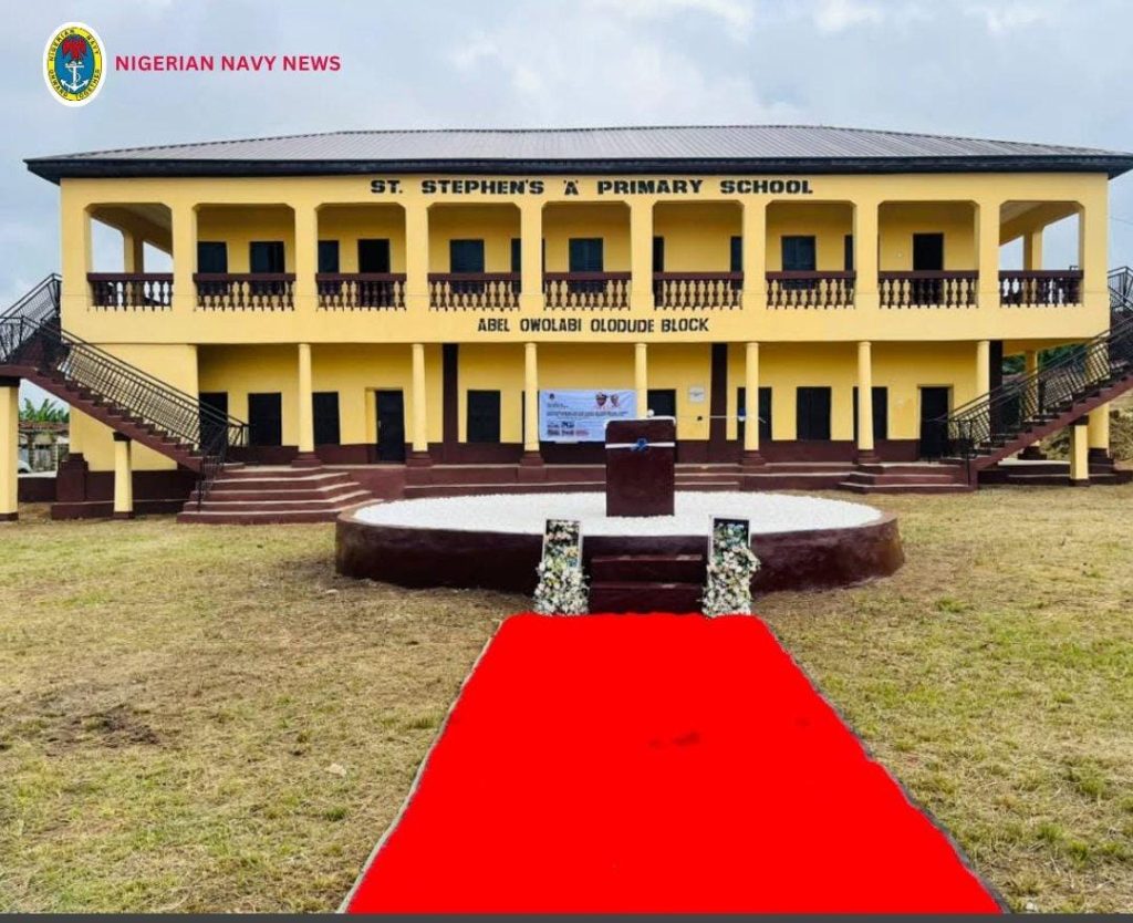 Naval Chief delivers classroom, solar boreholes to Modakeke community