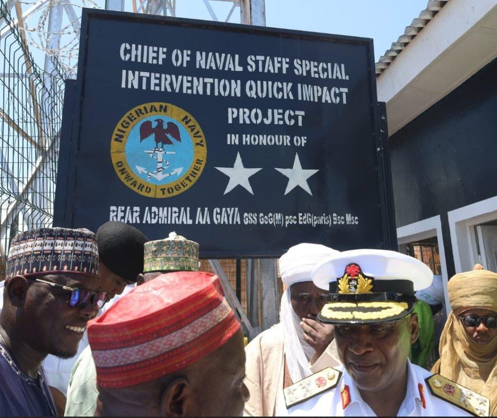 Nigerian Navy delivers 3 solar boreholes, 52,000-litre water tank to Kano community
