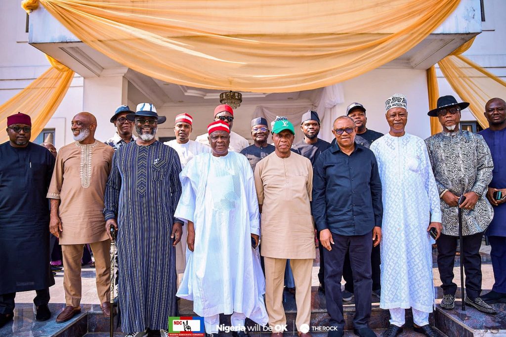 Obi, Kwankwaso visit Amaechi in Port Harcourt, attend vigil mass for late mother