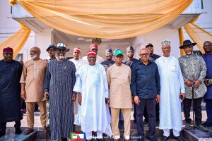 Obi, Kwankwaso visit Amaechi in Port Harcourt, attend vigil mass for late mother