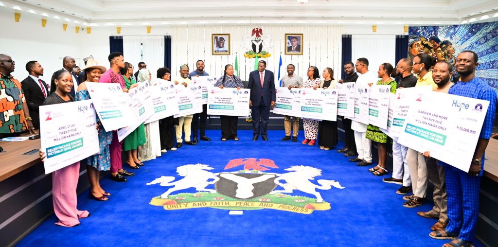 Otu presents ₦25m each to 18 victims of Calabar Mall fire incident