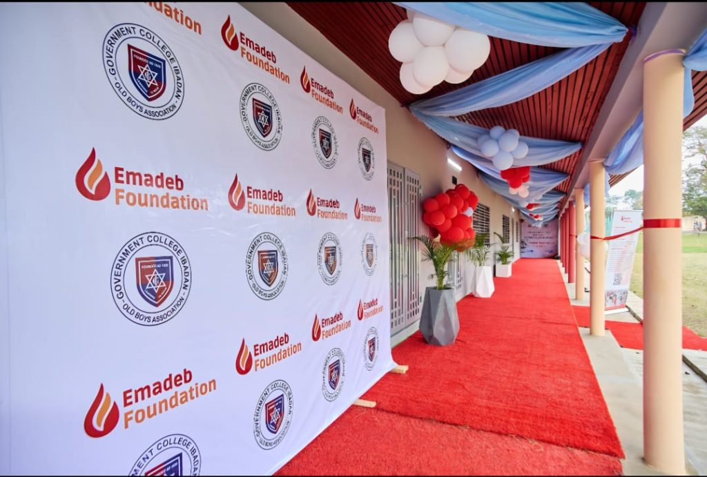 Emadeb Energy Group CEO Adebowale Olujimi giv 2