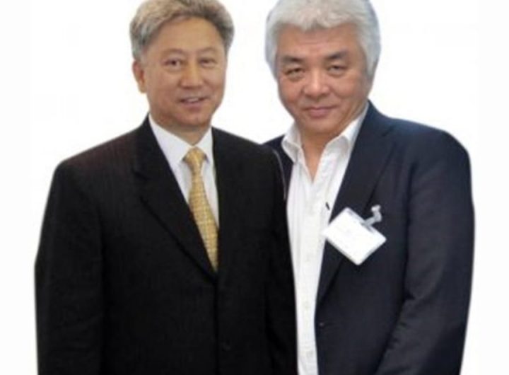 Lewis Tung and his brother Robert Tung