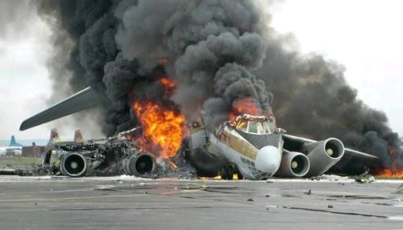 NAF military plane crashes in Ondo
