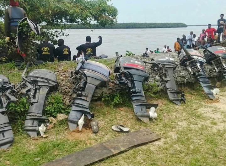 Navy rescues 2 kidnap victims, recovers stolen fishing engines in Akwa Ibom