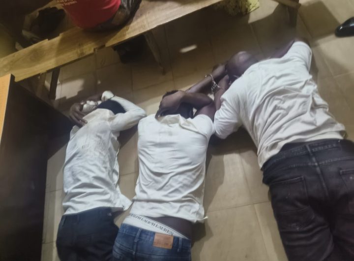 Oyo police arrest 3 armed robbers, recover locally made pistol, live cartridge