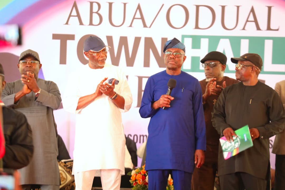 Atiku, Amaechi, Obi playing "political kalokalo", avoid them – Wike