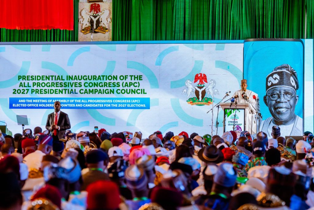 PHOTONews: Tinubu, Shettima unveil APC 2027 Campaign Council in Abuja 4 PHOTONews: Tinubu, Shettima unveil APC 2027 Campaign Council